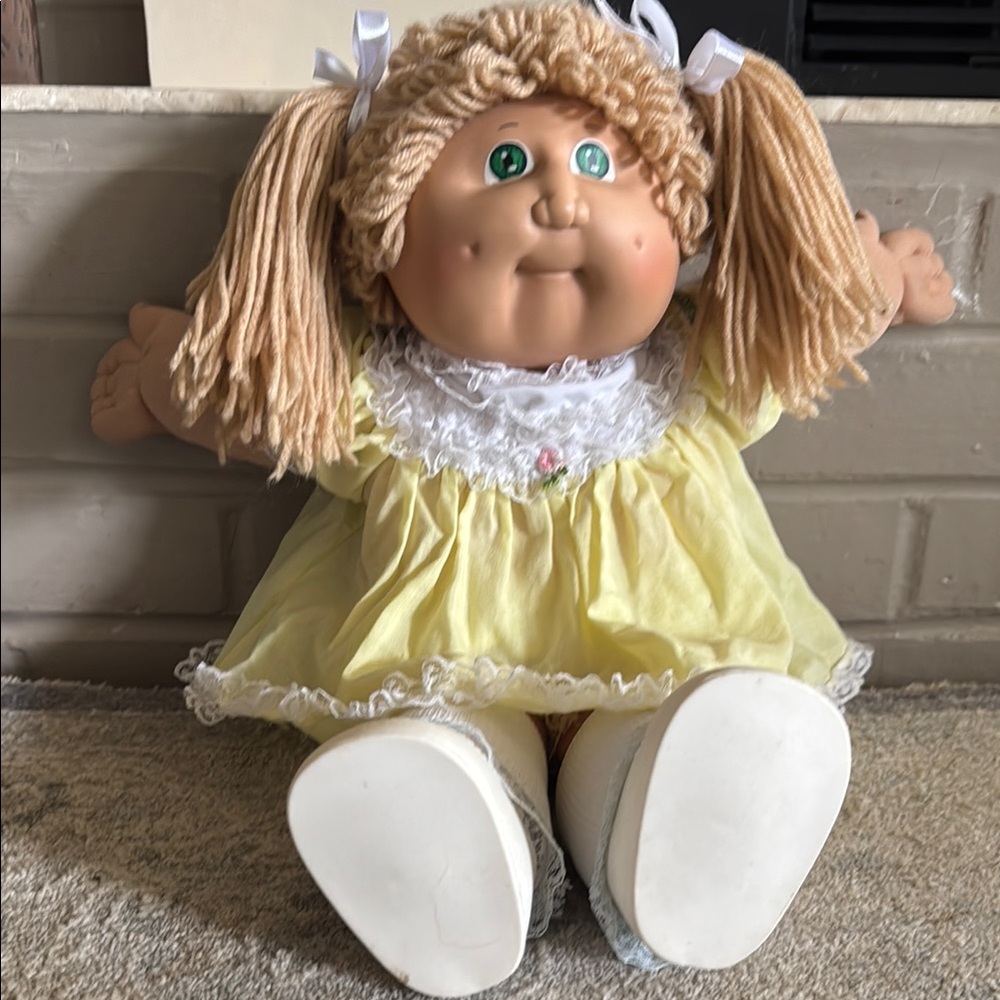 Cabbage Patch Kid Doll with 3 Outfits